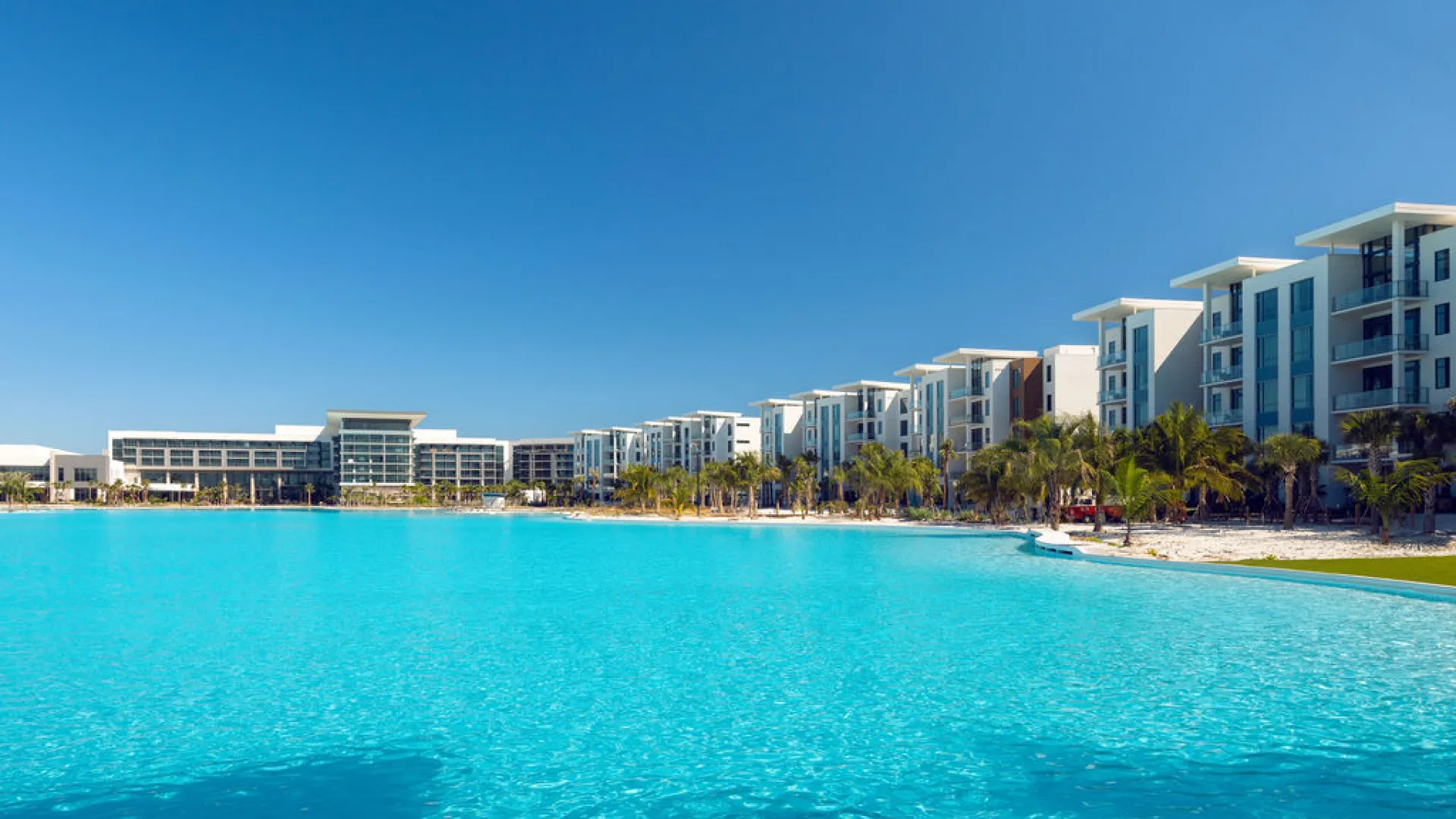 4 Bedroom Bay View Accessible Condos - 693A7032 1copy%281%29 .webp