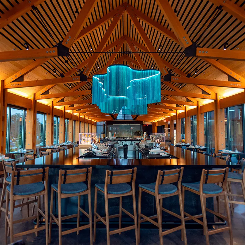 An image of the interior of Twin View Restaurant and Bar at Evermore Orlando Resort.